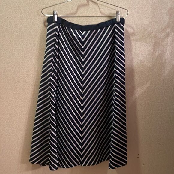 Ruby Rd skirt  - Picture 5 of 5